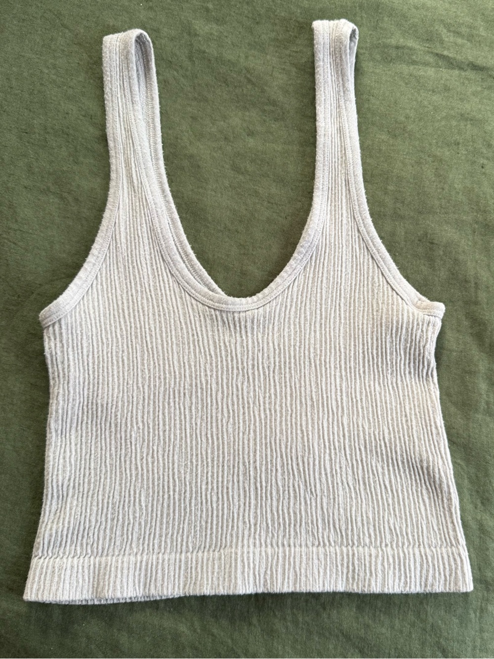 Urban Outfitters Ribbed Scoop Cropped Tank — Light Gray